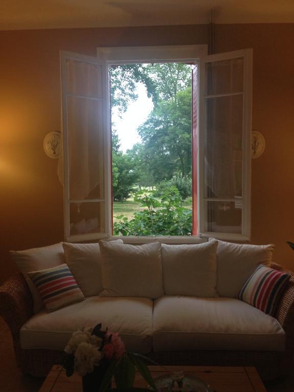 Bed and breakfast Les D'hotes Du Domaine De Lugazaut *
